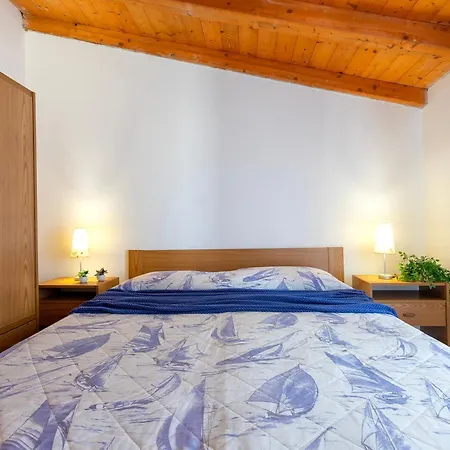 Del Porto Semesterbostad Isola Rossa (Sassari)